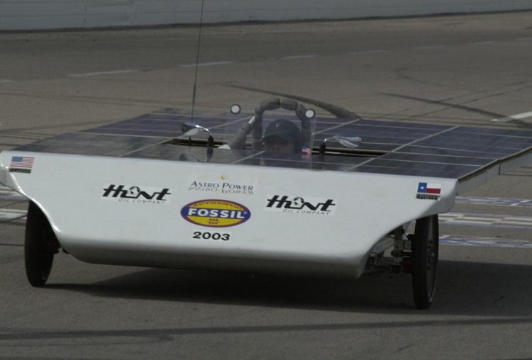 Winston Solar Car Team - Solar Car at Texas Motor Speedway